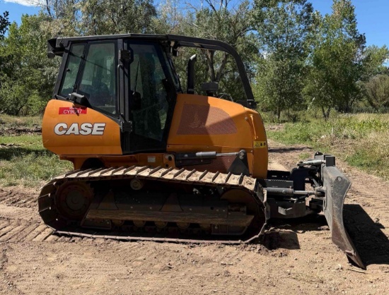 CASE 650M CRAWLER DOZER