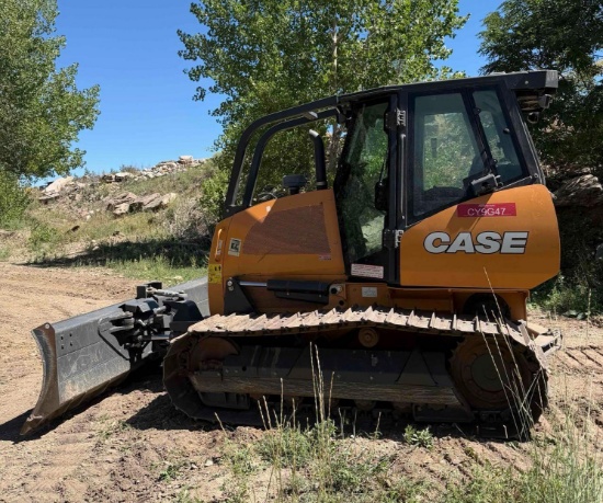 CASE 650M CRAWLER DOZER