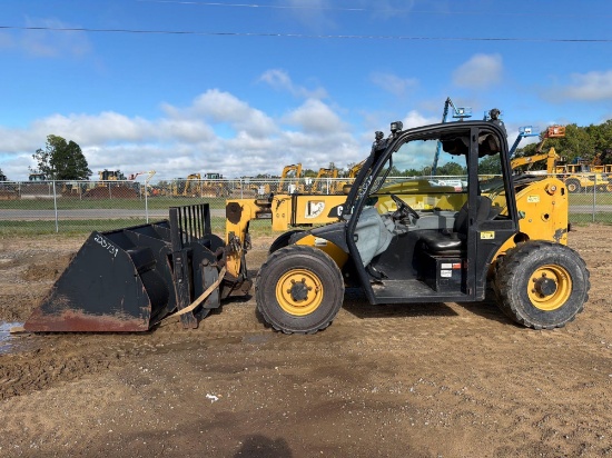 2008 CATERPILLAR TH255 TELESCOPIC FORKLIFT