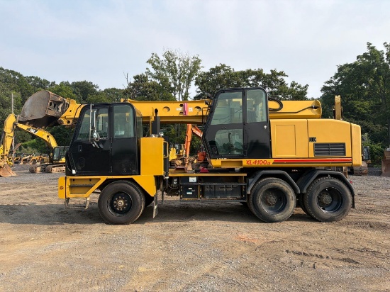 2016 Gradall Xl4100-Ii Gradall Wheeled Excavator