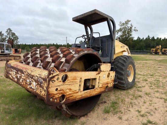 (Inop) Bomag Bw211 Pd-3 Padfoot Roller