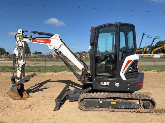 2024 Bobcat E35r2-Series Excavator