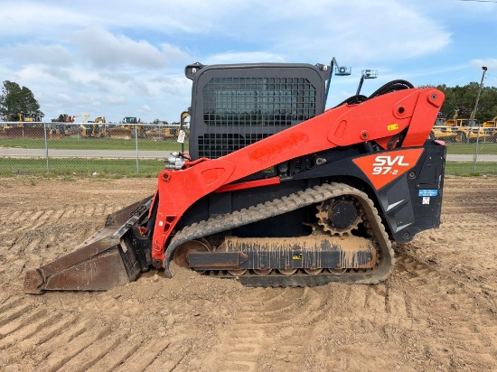 KUBOTA SVL97-2 SKID STEER