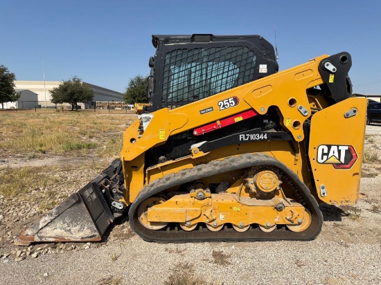 2025 Caterpillar 255 Skid Steer