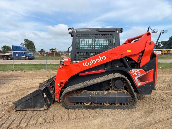 KUBOTA SVL75-3 SKID STEER