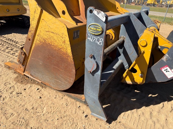 STRICKLAND 72" WHEEL LOADER FORKS