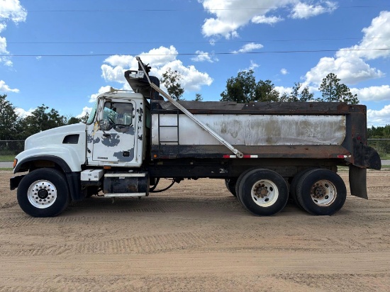 2004 MACK GRANITE CV713 DUMP TRUCK
