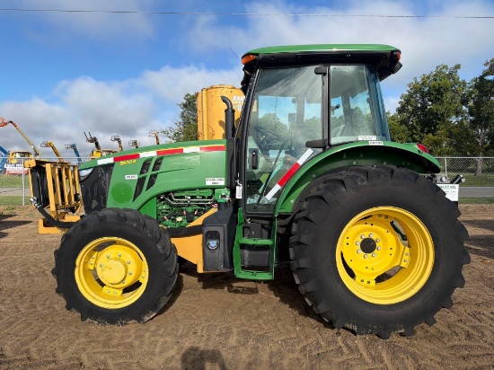 John Deere 5100e Tractor