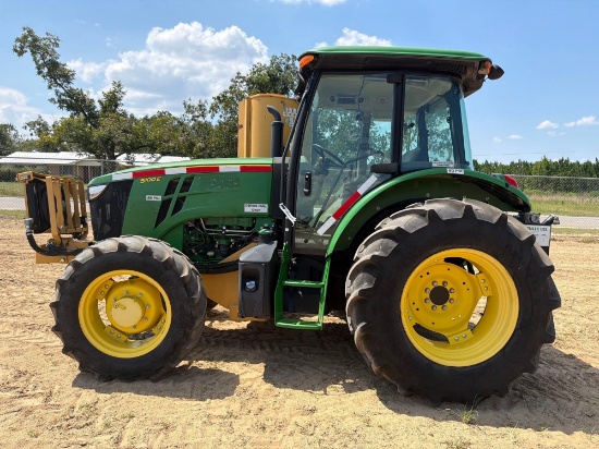 John Deere 5100e Tractor