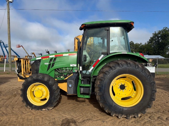 John Deere 5100e Tractor