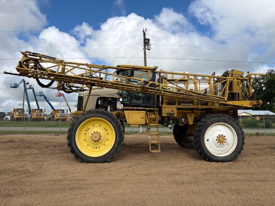 Rogator 1074 Hi-Boy Sprayer