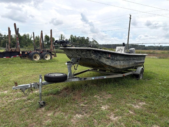 2004 CAROLINA SKIFF 16' BOAT