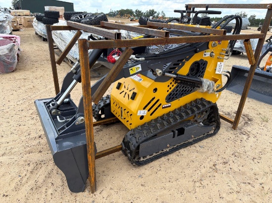 UNUSED SDLANCH SSL60 STAND-ON SKID STEER