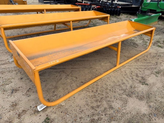 UNUSED INDUSTRIAS AMERICA C10-10' TROUGH FEEDER