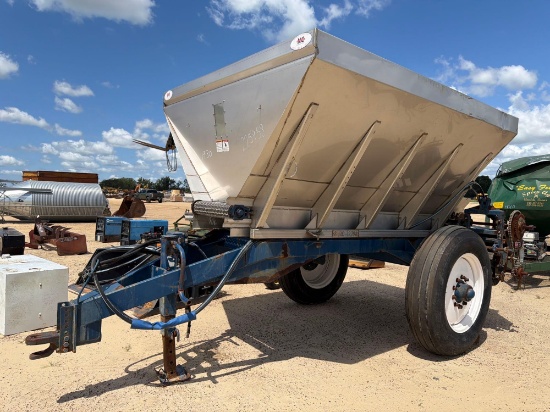 Newton Crouch Stainless Steel Spreader