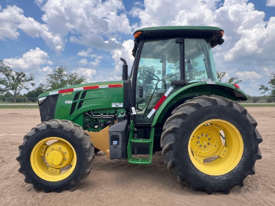 John Deere 5100e Tractor