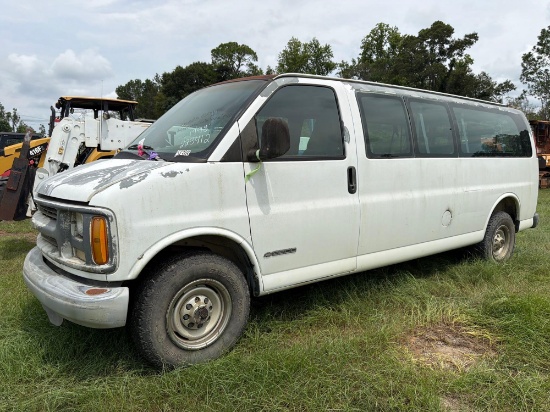 (Inop) 1998 Chevrolet 3500 Express Van Bus