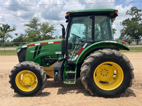 John Deere 5100e Tractor