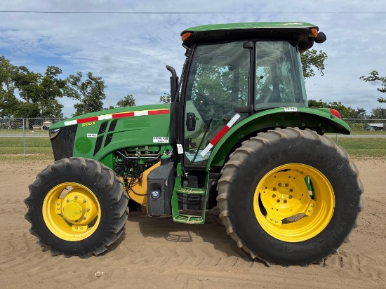 John Deere 5100e Tractor