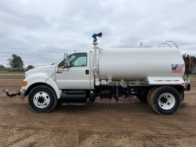 2012 Ford F-750 XL Super Duty Water Truck