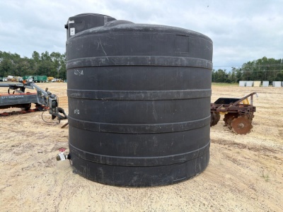 2500 Gallon Polytank W/ Discharge Valve