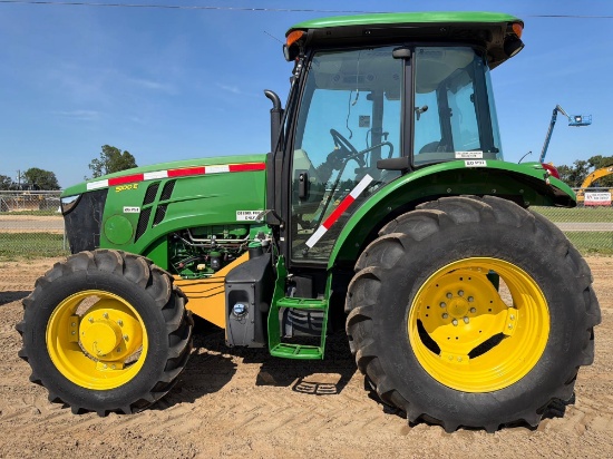 John Deere 5100e Tractor