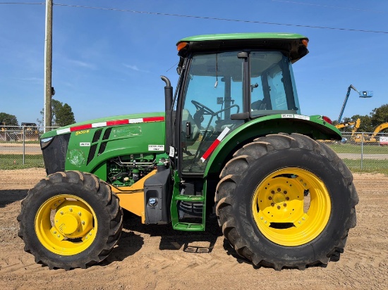 John Deere 5100e Tractor