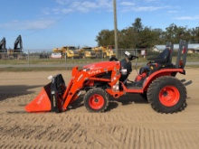 KUBOTA B2601 TRACTOR