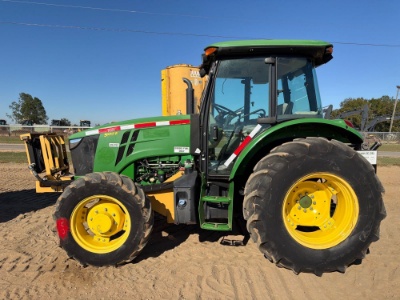 2018 John Deere 5100e Tractor