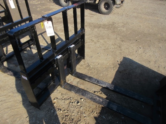 4,200lbs. Quick Attach Pallet Forks