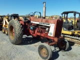 Farmall 806 Tractor