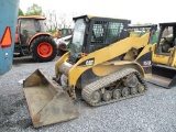 CAT 257B Compact Track Loader