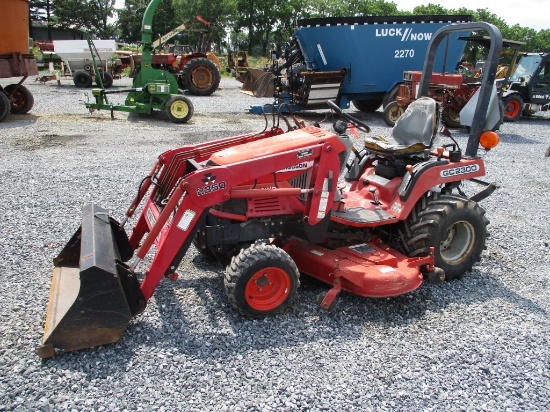 Massey Ferguson SC2300 w/2350 Loader