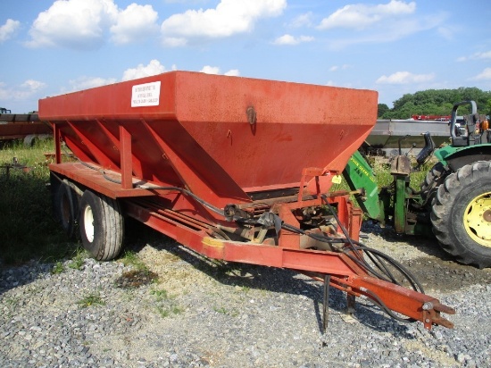 Chandler Equipment Co. Spreader