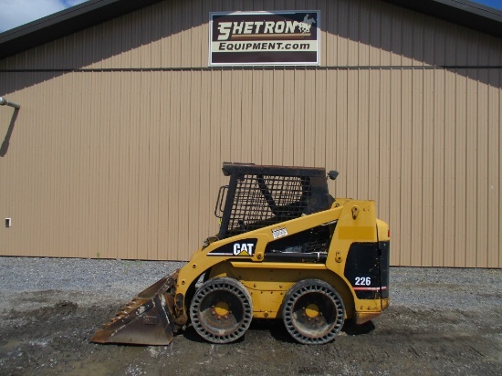 Takeuchi TL120 Compact Track Loader