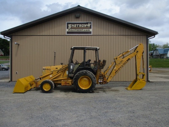Ford 555D Loader Backhoe