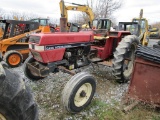 Case International 595 Tractor
