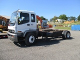 2002 GMC T6500 Cab Over Truck