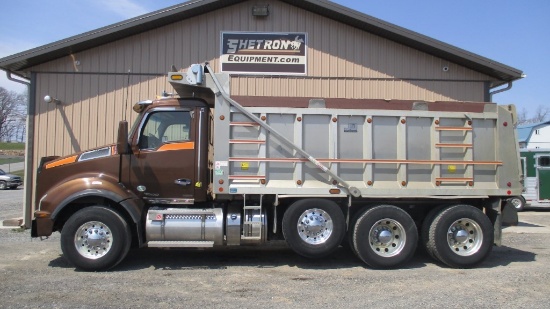 2015 Kenworth T880 Dump Truck