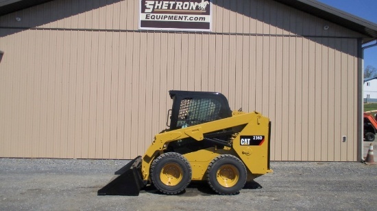 2015 CAT 236D Skid Steer