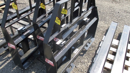 (1) New Kivel Quick Attach 3,500lbs. Pallet Fork