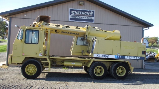 2000 Gradall XL4100 Wheeled Excavator