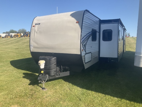 2015 Skyline Nomad Bumper Pull Camper