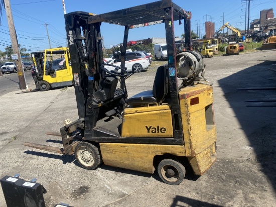 Yale 3k cushion forklift