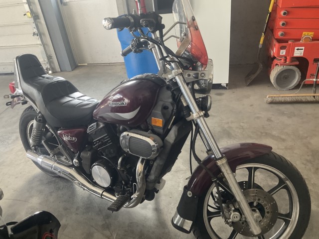 に 1994 Kawasaki Vican 700CC Motorcycle | Proxibid