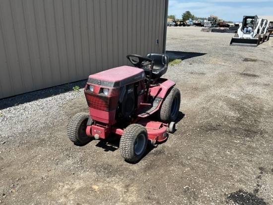 Toro Wheel Horse Garden Tractor 42" Deck