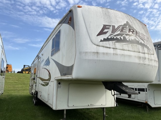 2006 Everest 5th Wheel Camper