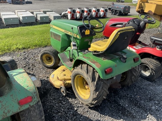 ** AS IS ** John Deere 112 Riding Mower