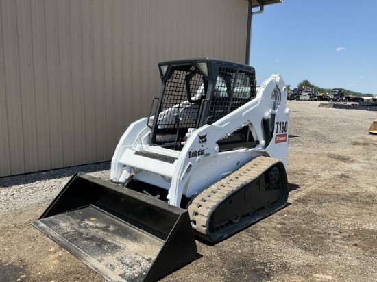 2001 Bobcat T190 Compact Track Loader