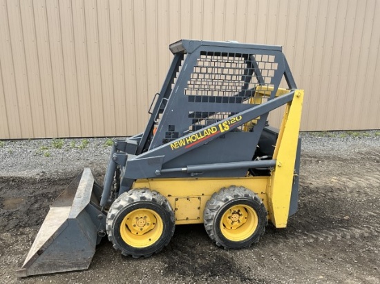 2000 New Holland LS120 Skid Steer